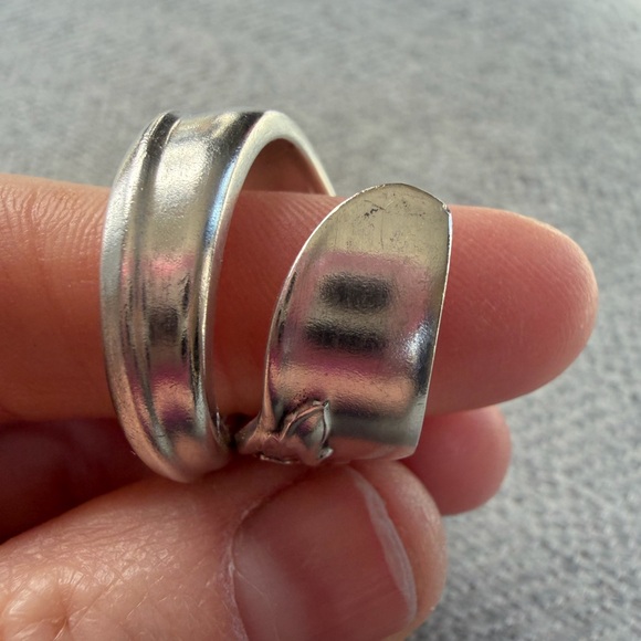Wrap Spoon Ring - Picture 9 of 13
